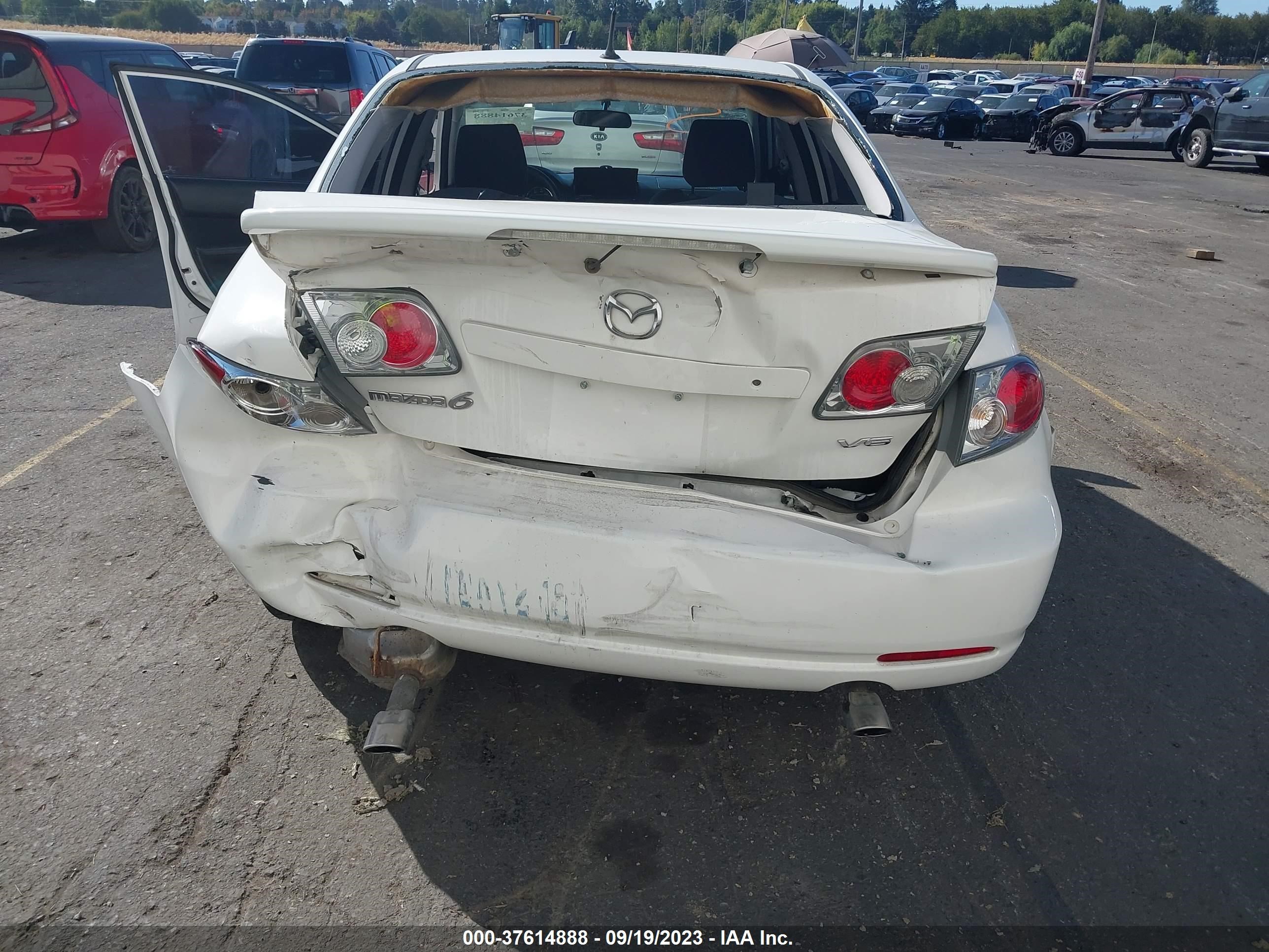 Photo 5 VIN: 1YVHP80D065M61107 - MAZDA 6 