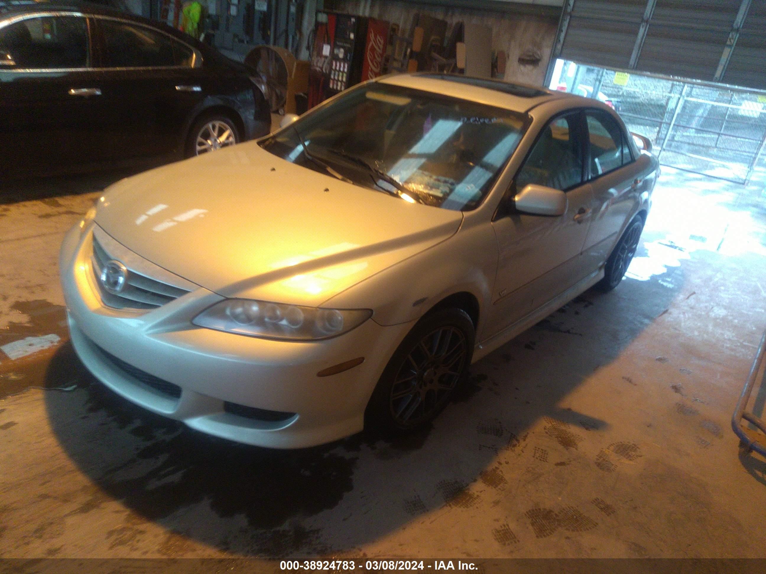 Photo 1 VIN: 1YVHP80D355M21005 - MAZDA 6 