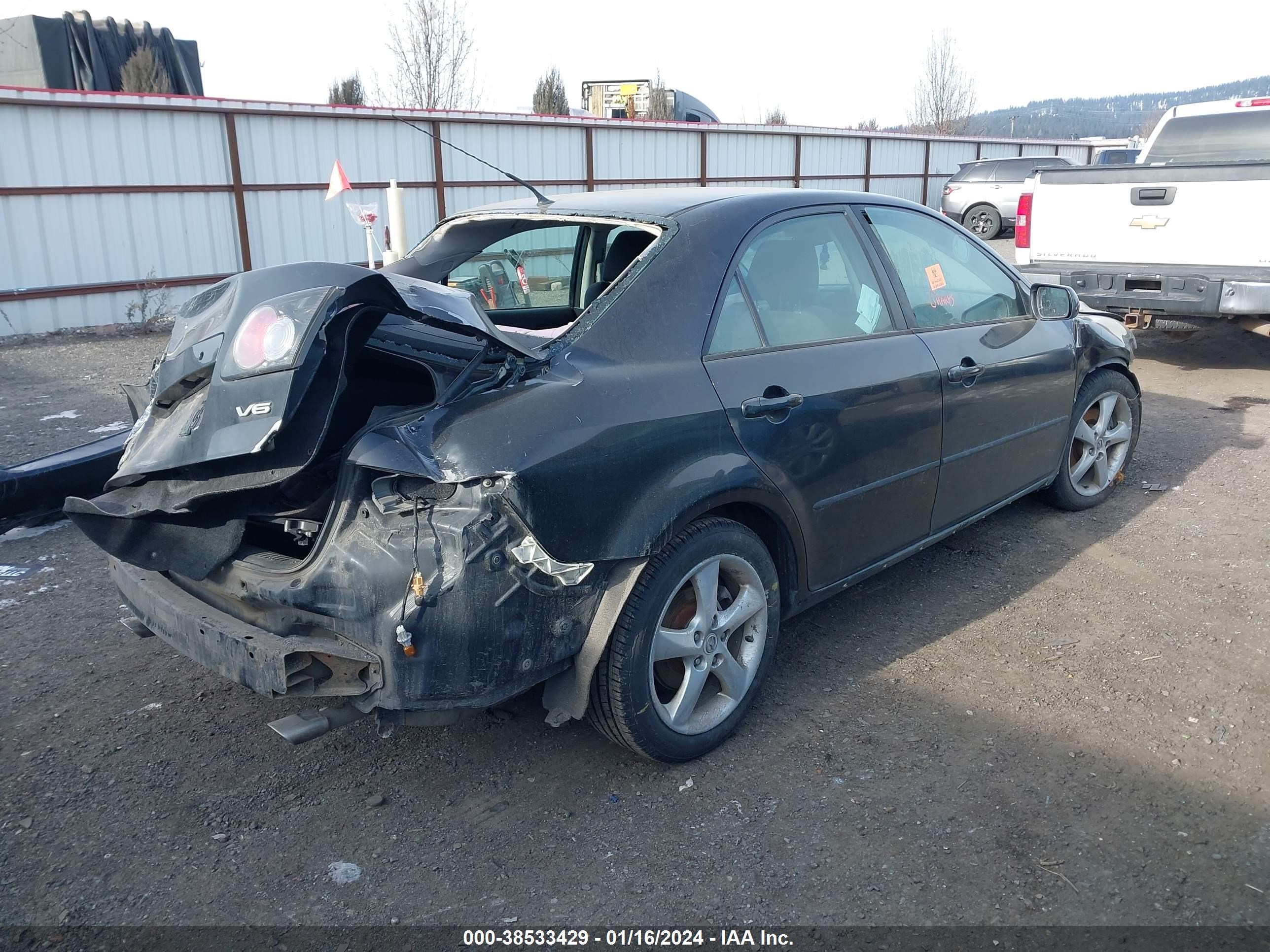 Photo 3 VIN: 1YVHP80D375M41077 - MAZDA 6 