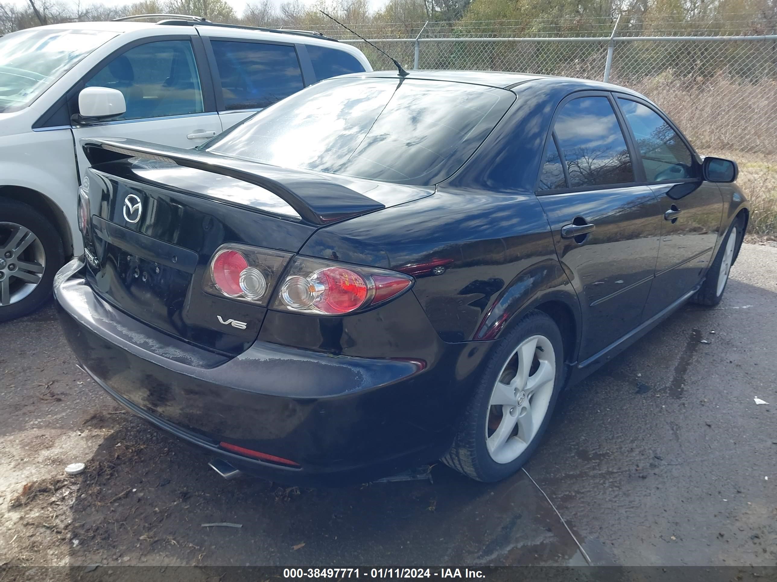 Photo 3 VIN: 1YVHP80D965M08907 - MAZDA 6 