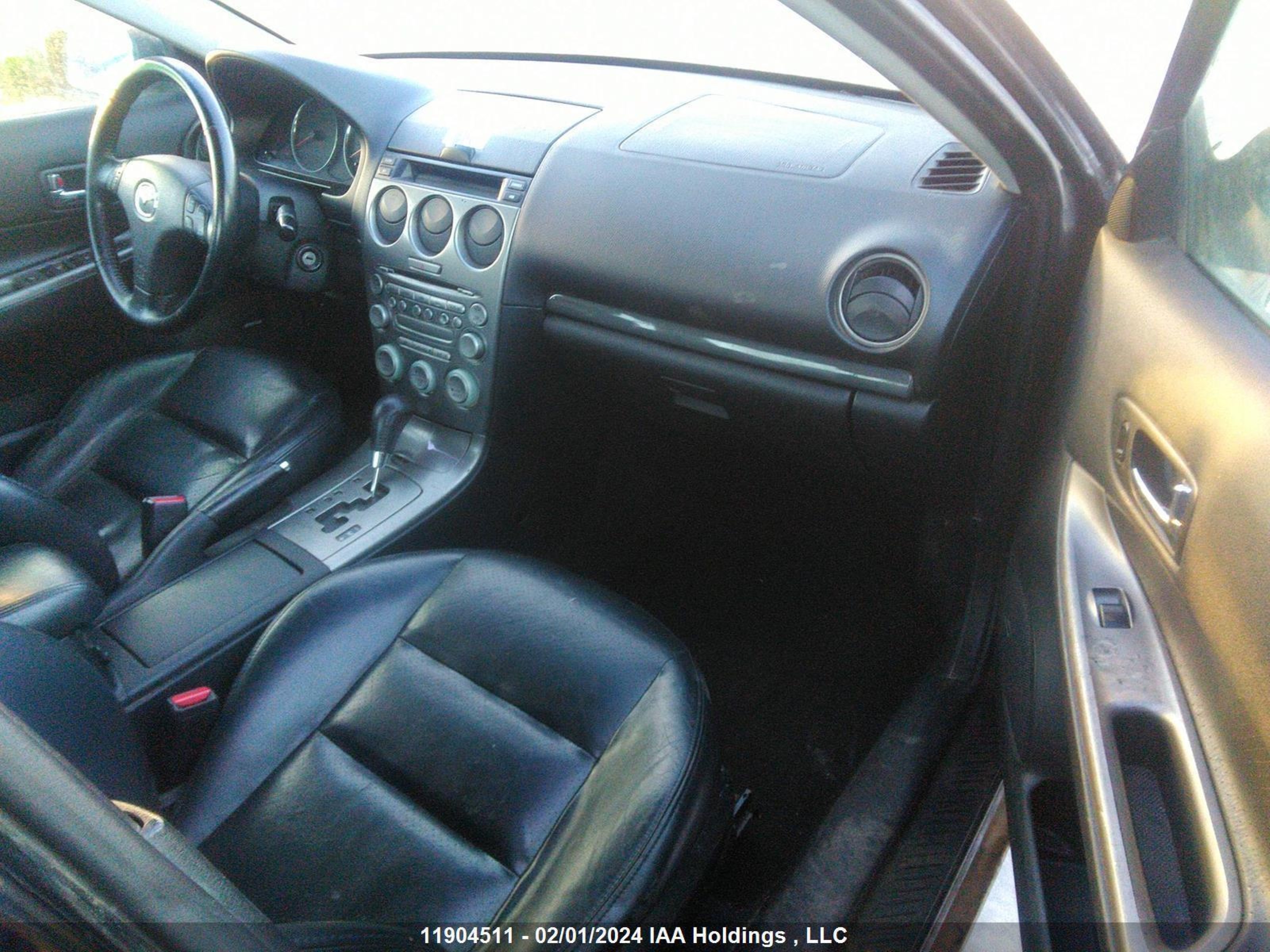 Photo 4 VIN: 1YVHP81D445N33986 - MAZDA 6 