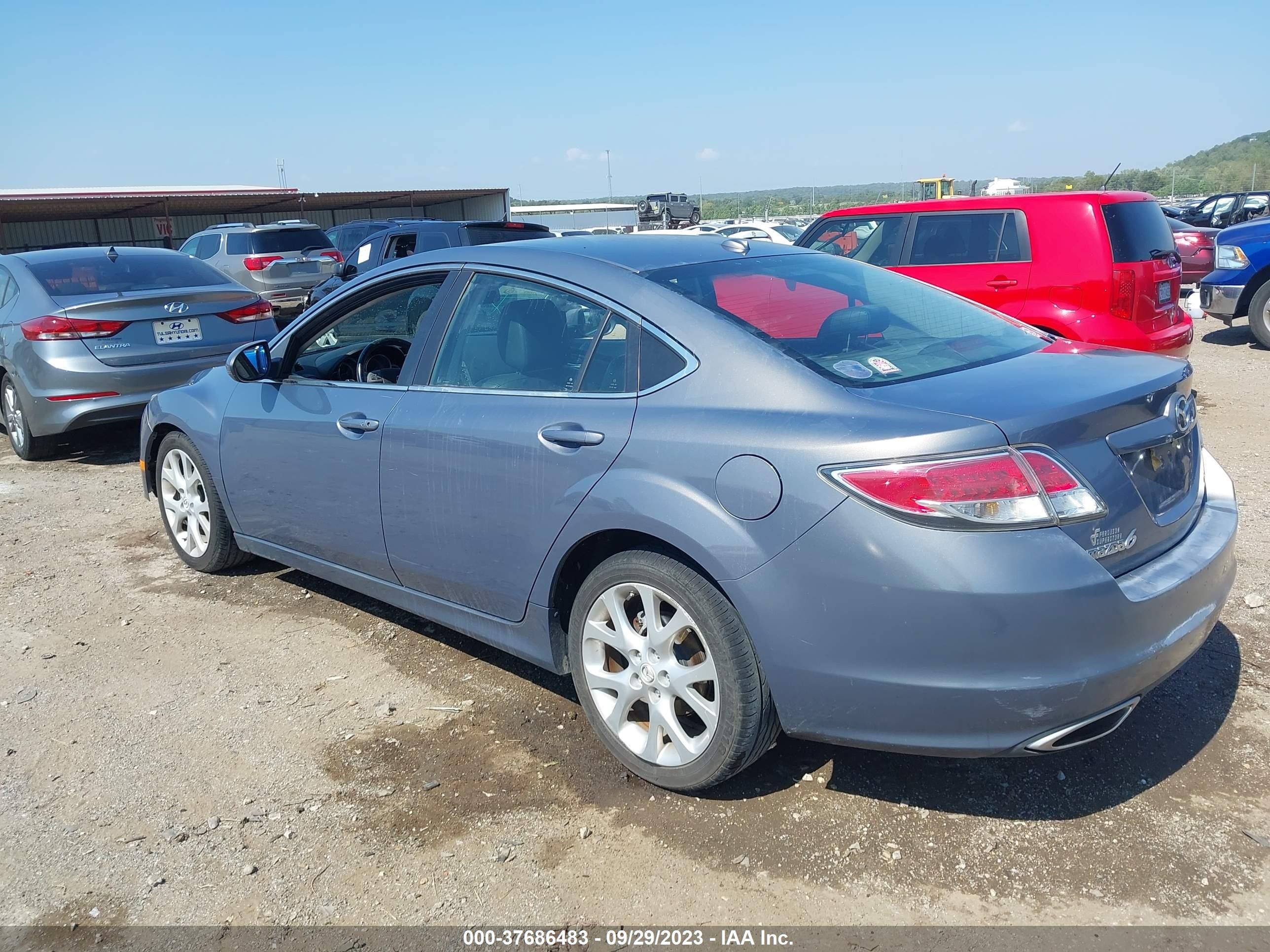 Photo 2 VIN: 1YVHP82B295M03922 - MAZDA 6 