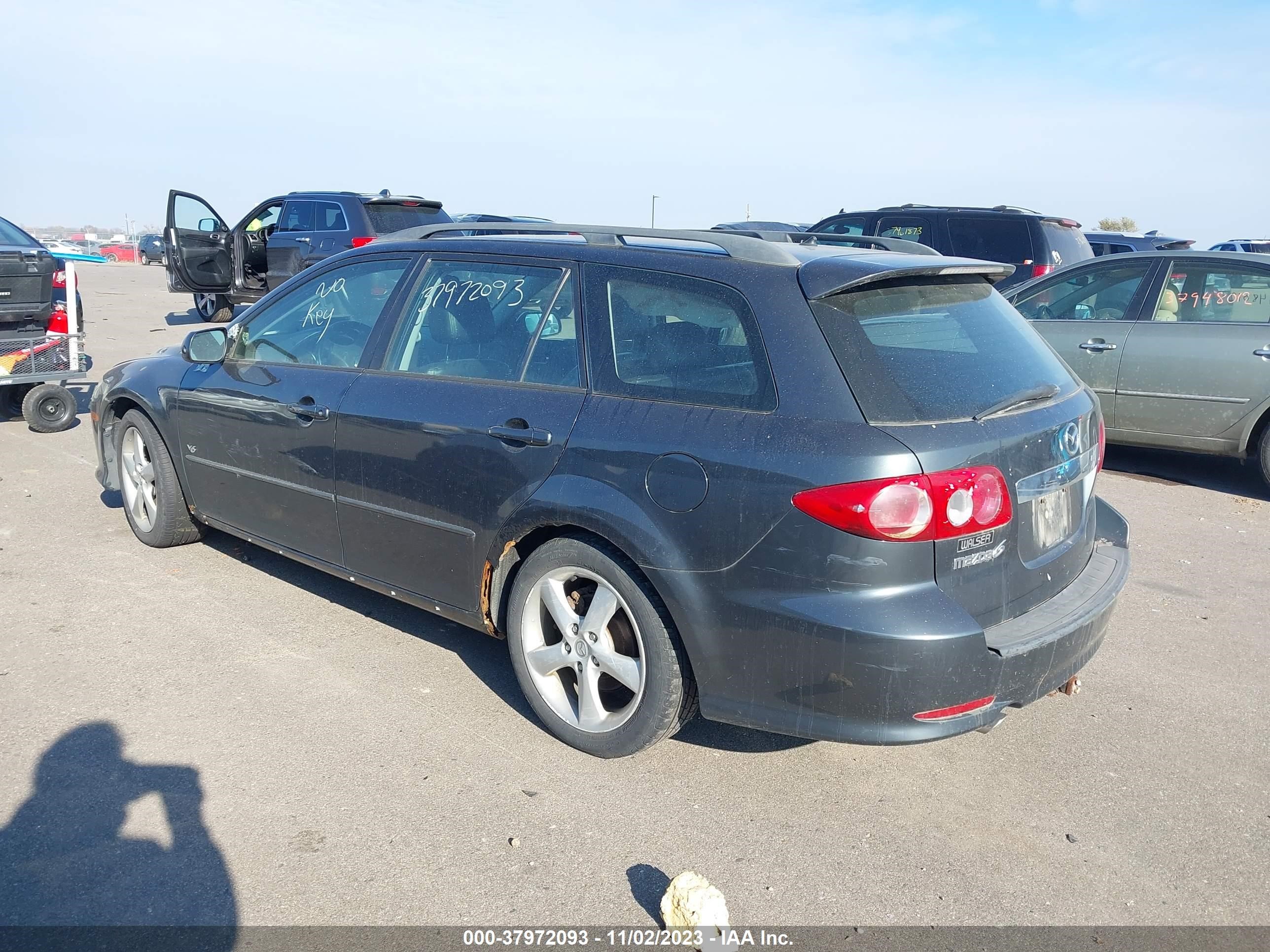 Photo 2 VIN: 1YVHP82D645N92889 - MAZDA 6 