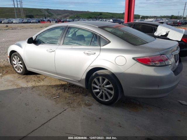 Photo 2 VIN: 1YVHZ8CH0B5M25470 - MAZDA 6 