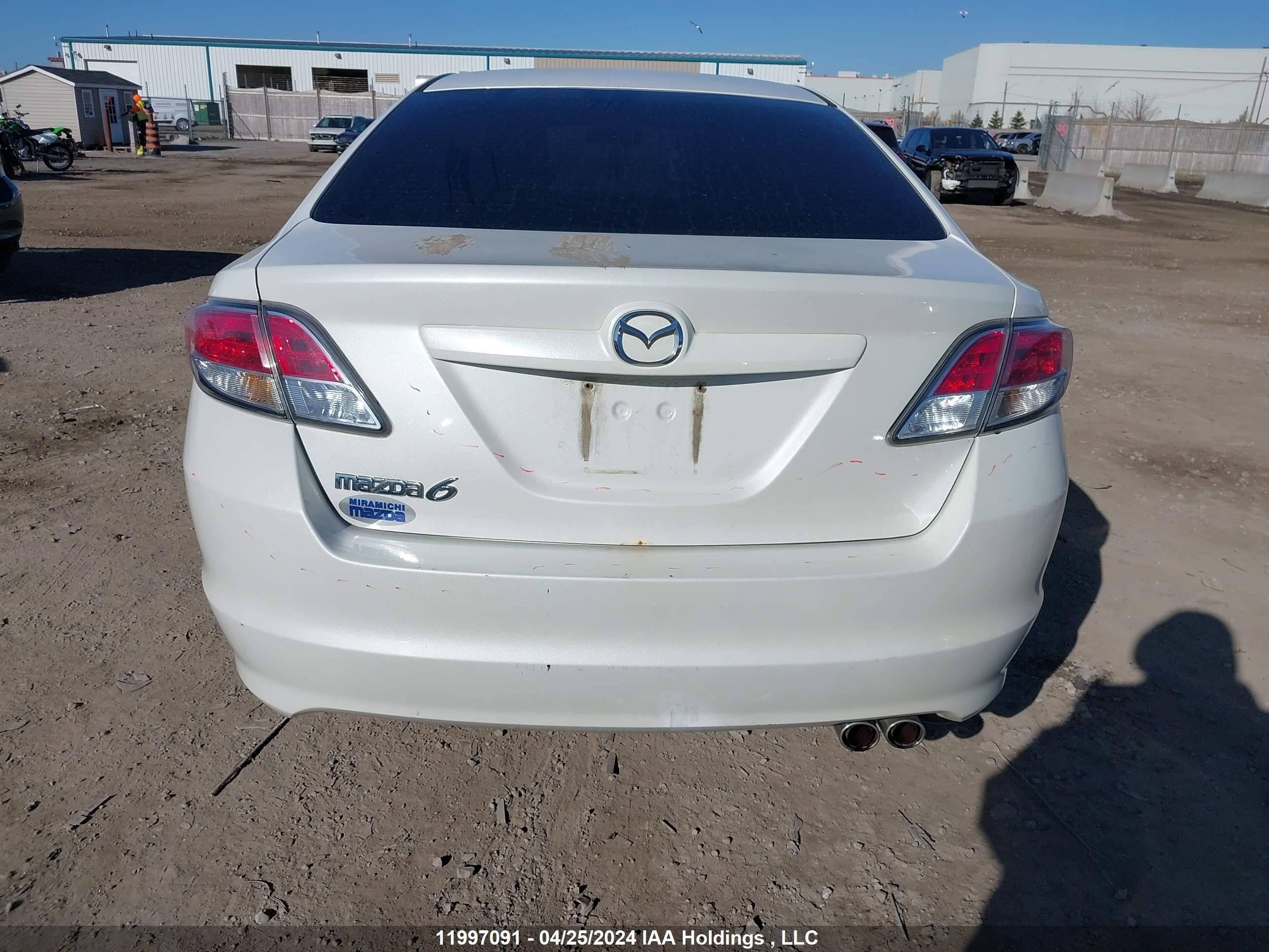 Photo 15 VIN: 1YVHZ8CH1B5M21010 - MAZDA 6 