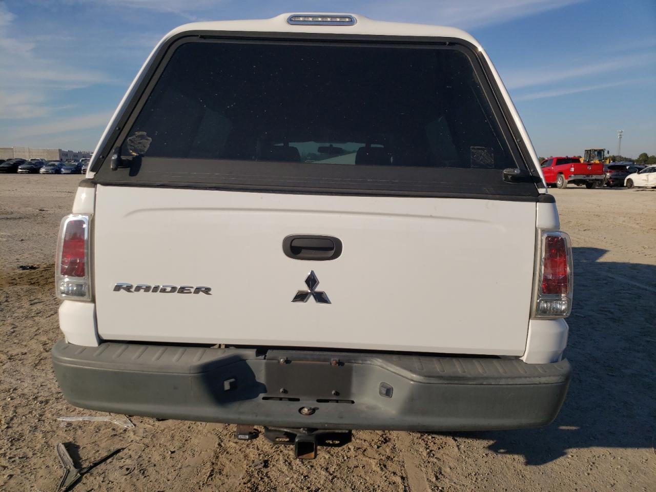 Photo 5 VIN: 1Z7HC22K87S125268 - MITSUBISHI RAIDER 