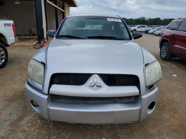 Photo 4 VIN: 1Z7HC22KX7S184886 - MITSUBISHI RAIDER 