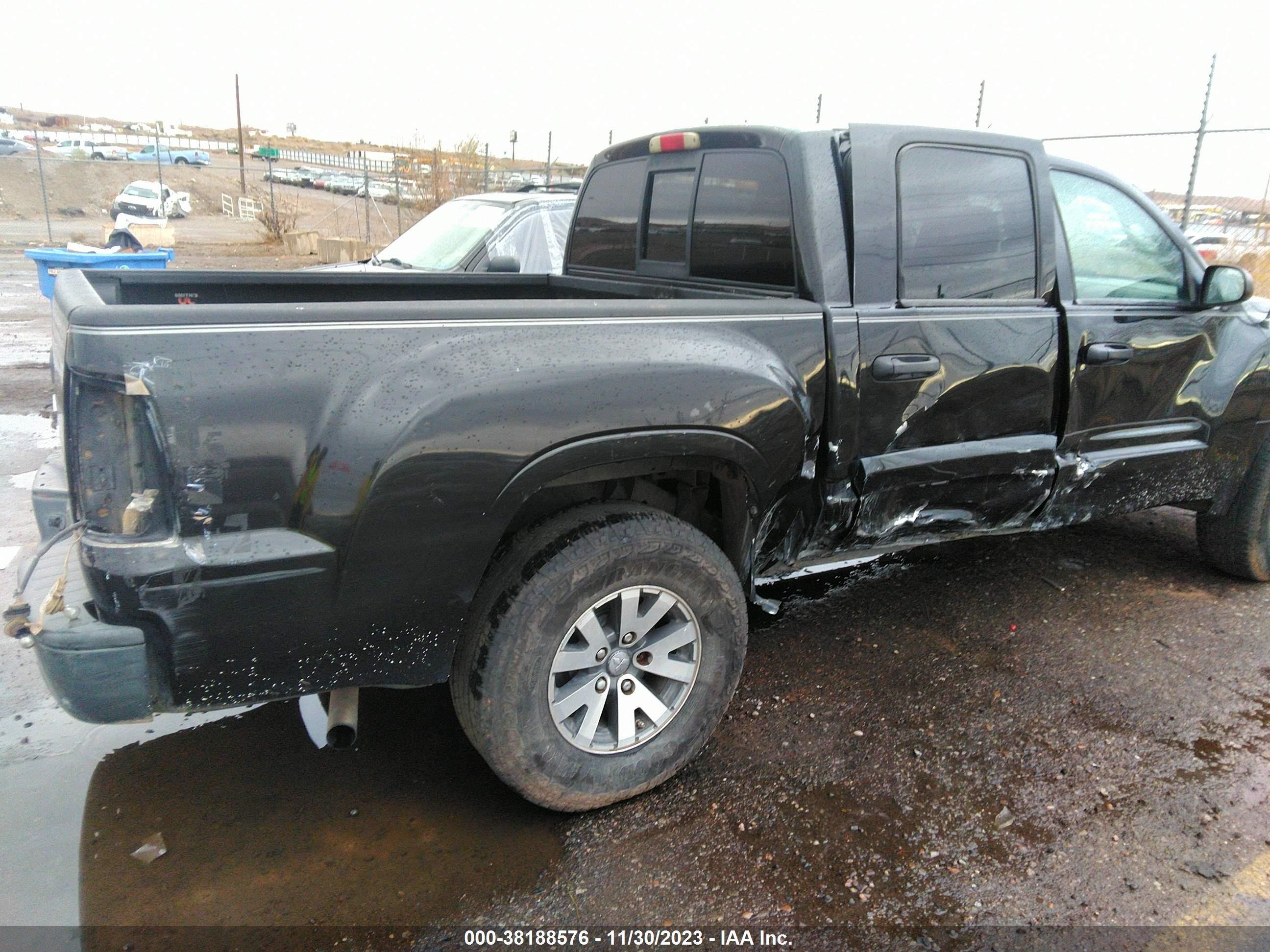 Photo 5 VIN: 1Z7HC28K28S620381 - MITSUBISHI RAIDER 