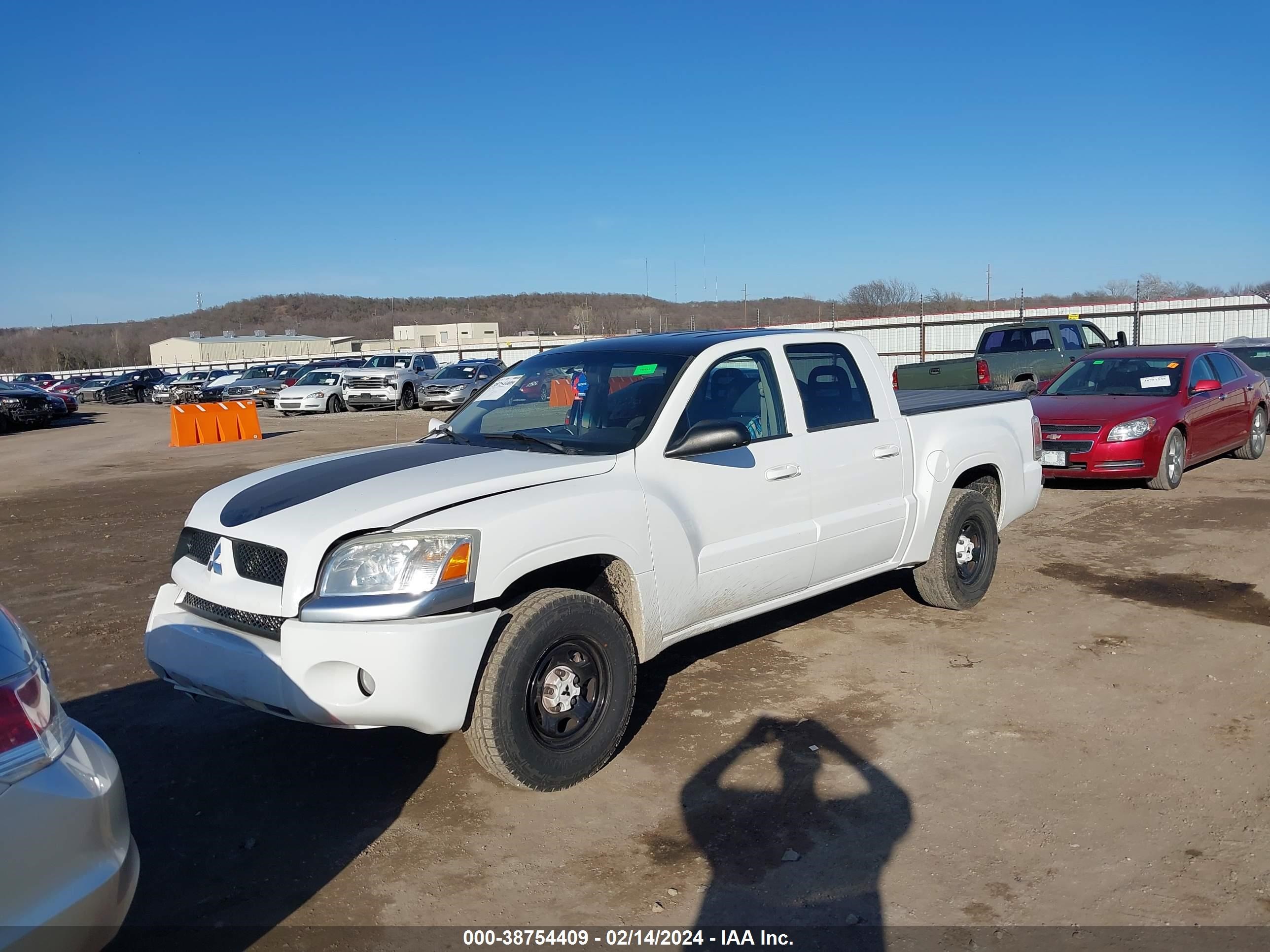 Photo 1 VIN: 1Z7HC28K37S163207 - MITSUBISHI RAIDER 