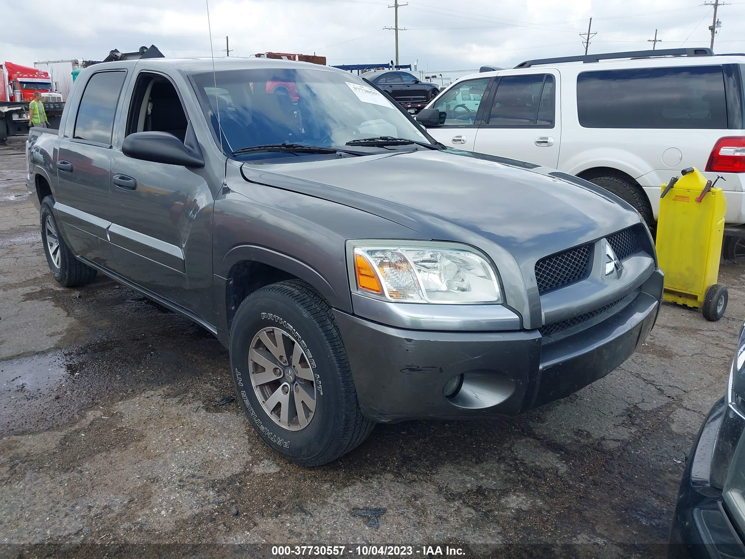 Photo 0 VIN: 1Z7HC28K78S572568 - MITSUBISHI RAIDER 