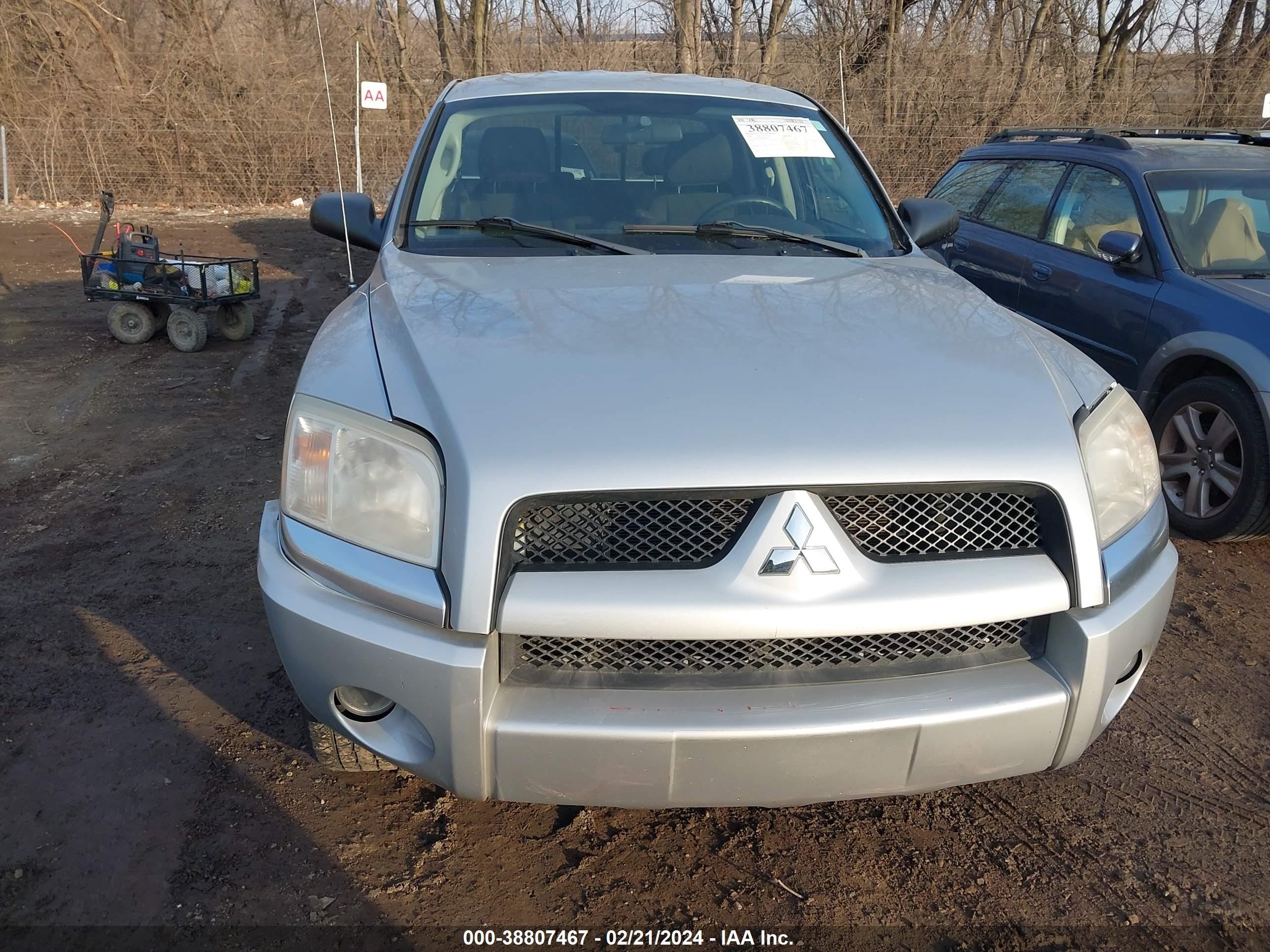 Photo 5 VIN: 1Z7HC28K88S588052 - MITSUBISHI RAIDER 