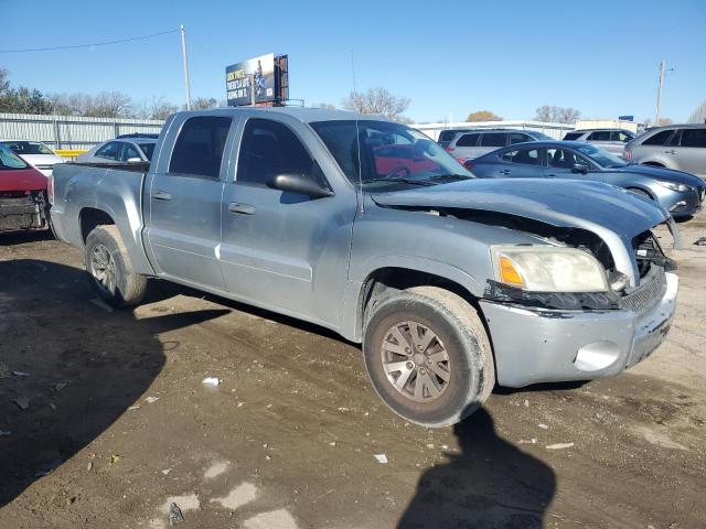 Photo 3 VIN: 1Z7HT28K68S572917 - MITSUBISHI RAIDER LS 