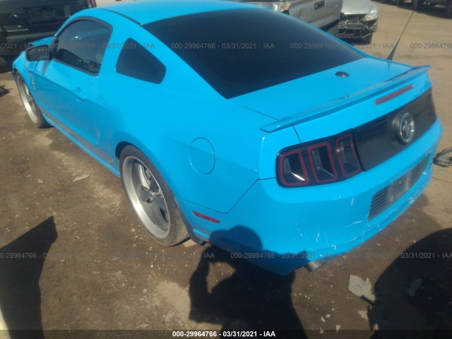 Photo 2 VIN: 1ZVBP8AM0D5227070 - FORD MUSTANG 