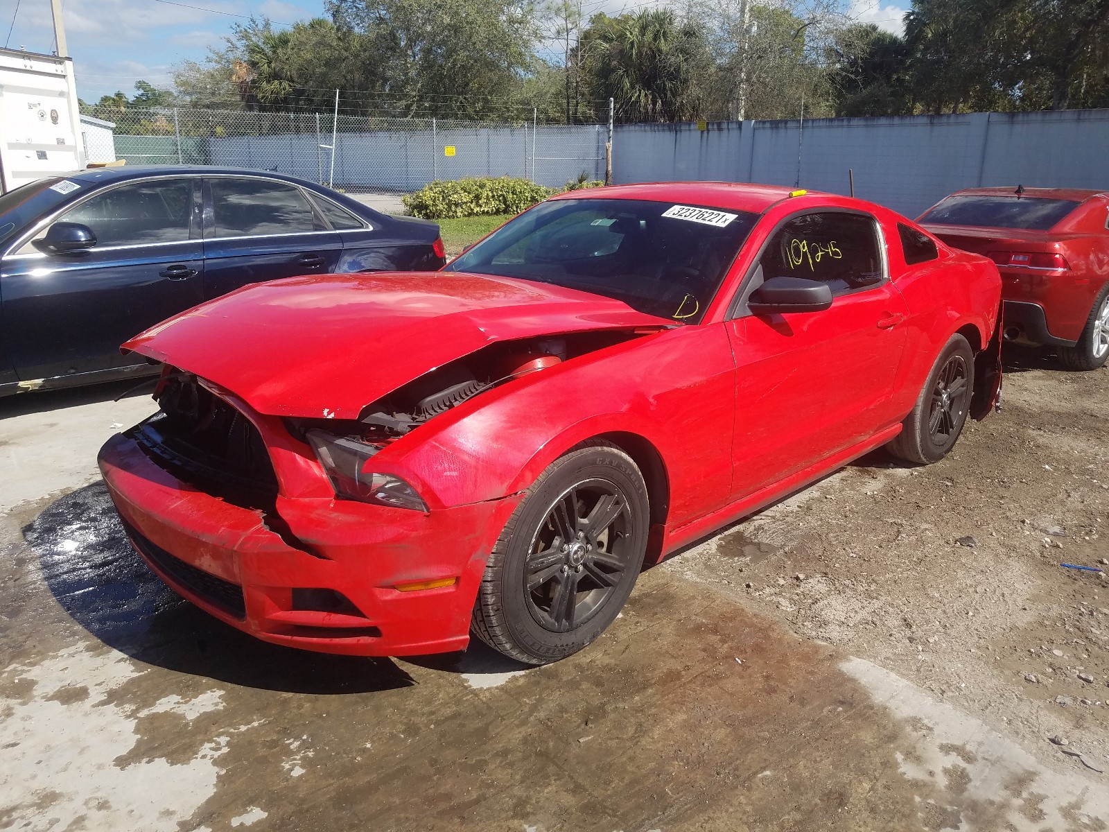 Photo 1 VIN: 1ZVBP8AM0E5201232 - FORD MUSTANG 