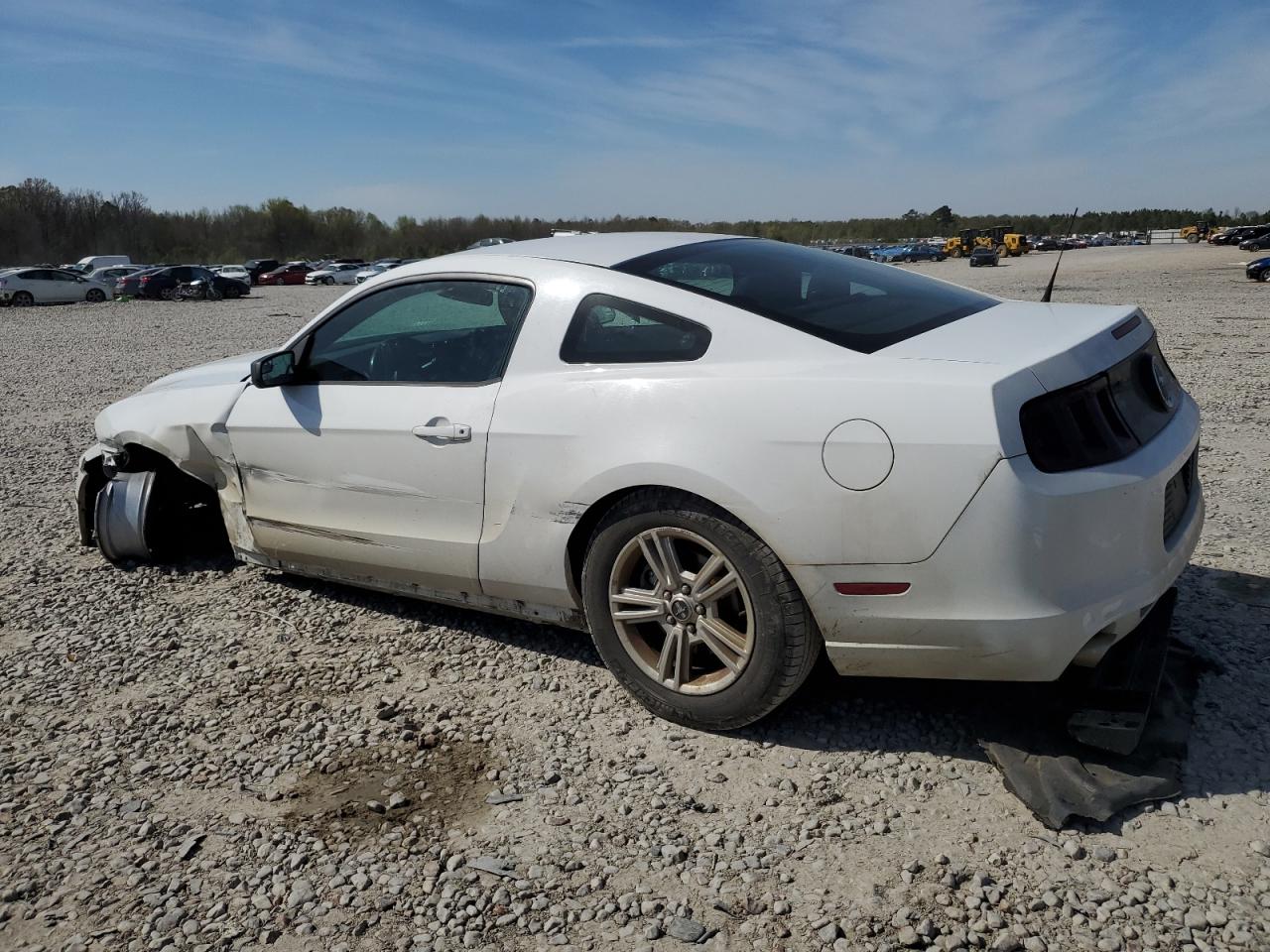 Photo 1 VIN: 1ZVBP8AM0E5311357 - FORD MUSTANG 