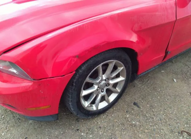 Photo 5 VIN: 1ZVBP8AM1B5109753 - FORD MUSTANG 