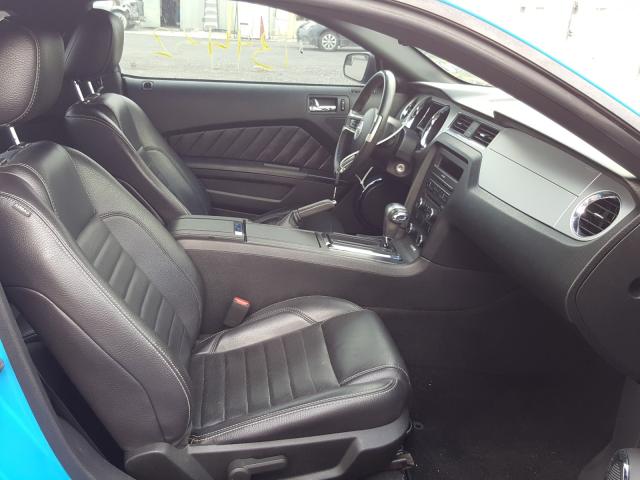 Photo 4 VIN: 1ZVBP8AM1C5233023 - FORD MUSTANG 