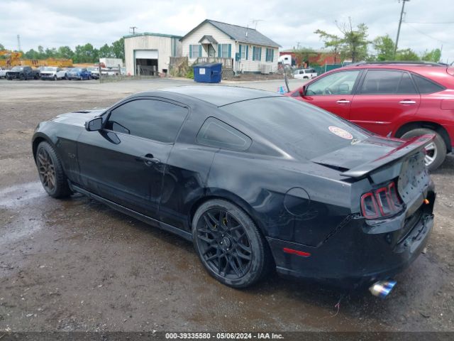 Photo 2 VIN: 1ZVBP8AM1D5225800 - FORD MUSTANG 