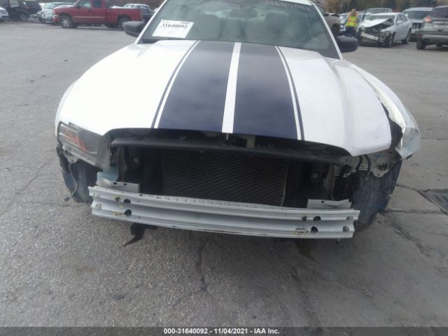 Photo 5 VIN: 1ZVBP8AM1D5241799 - FORD MUSTANG 