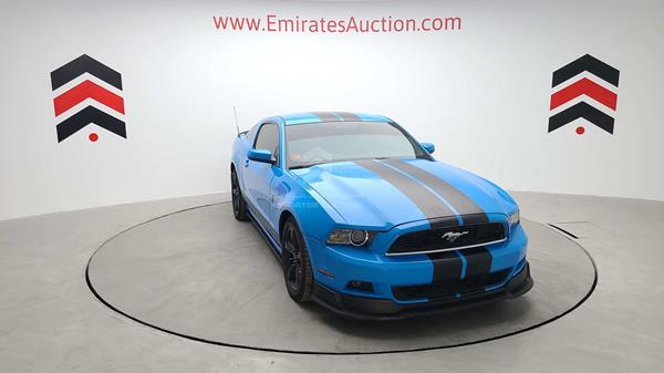 Photo 2 VIN: 1ZVBP8AM1D5273555 - FORD MUSTANG 