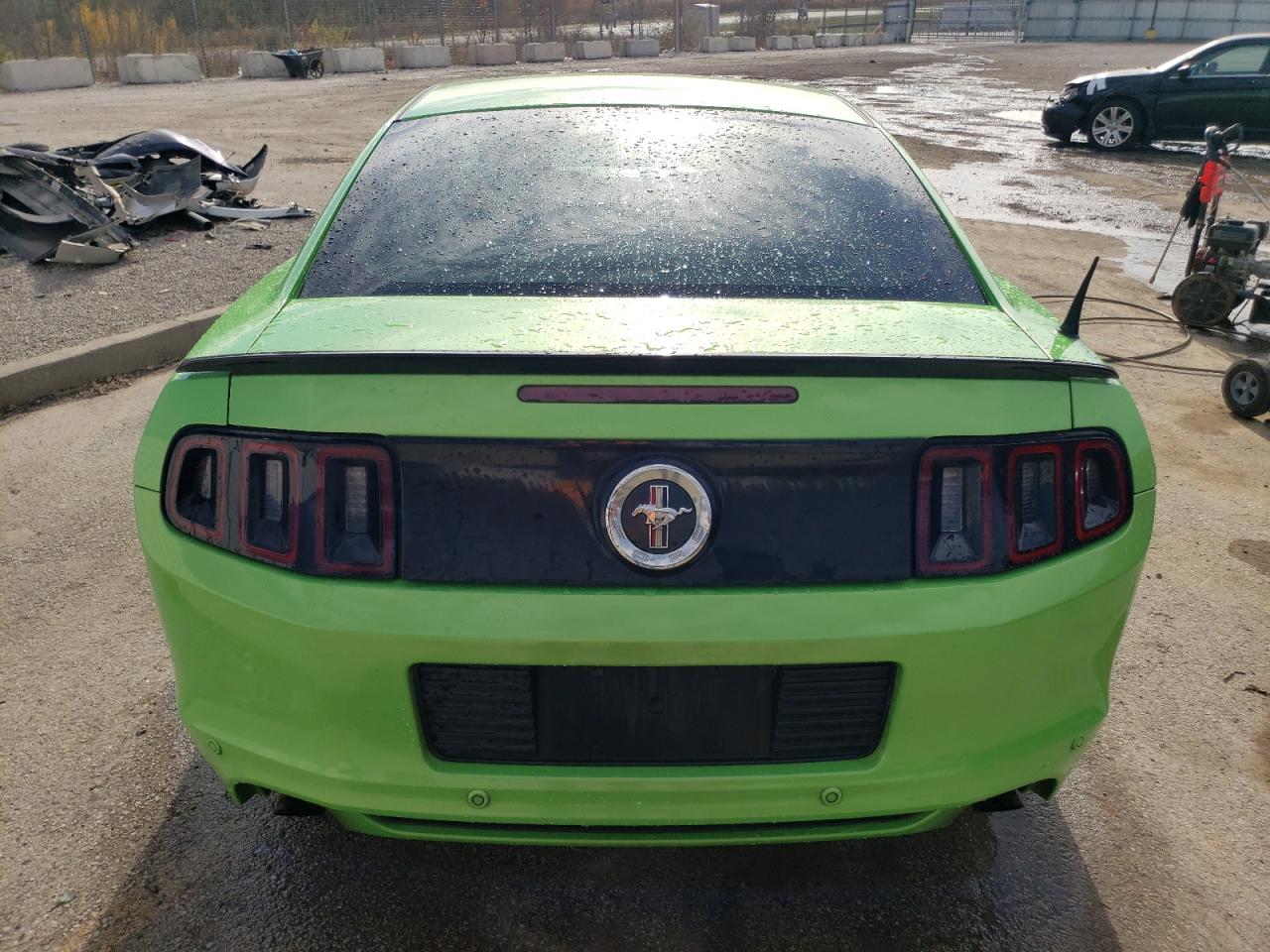 Photo 5 VIN: 1ZVBP8AM1E5262833 - FORD MUSTANG 