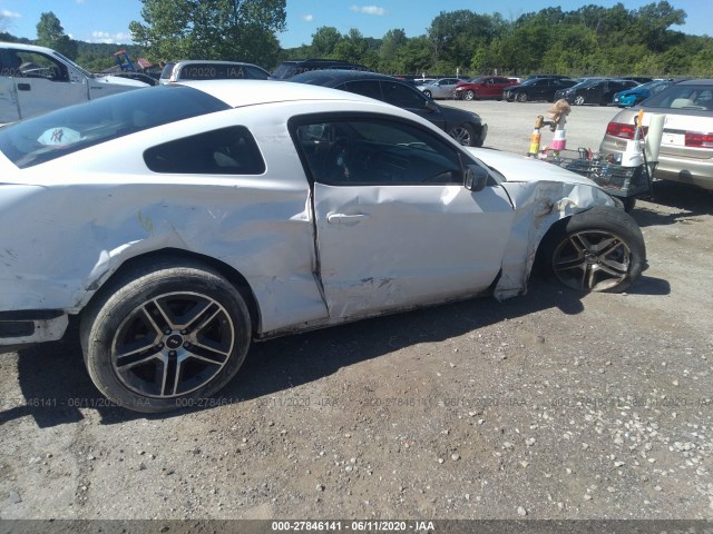 Photo 5 VIN: 1ZVBP8AM2B5133642 - FORD MUSTANG 