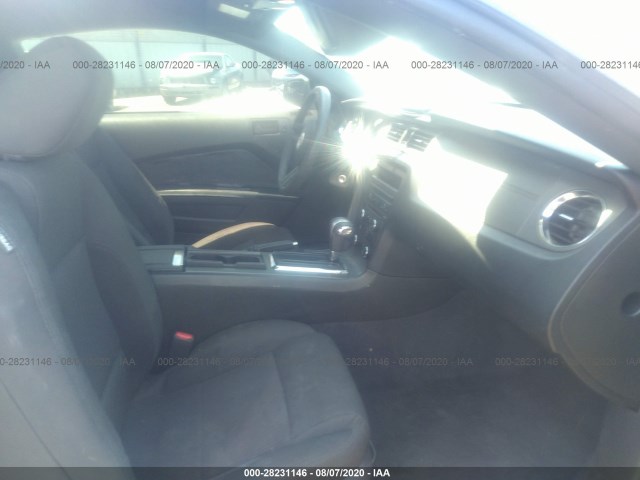 Photo 4 VIN: 1ZVBP8AM2B5169492 - FORD MUSTANG 