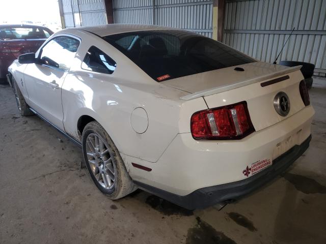 Photo 2 VIN: 1ZVBP8AM2C5209720 - FORD MUSTANG 