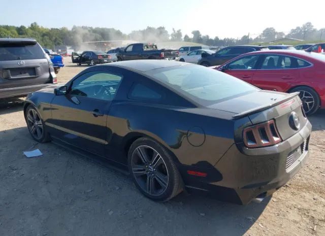 Photo 2 VIN: 1ZVBP8AM2D5258272 - FORD MUSTANG 