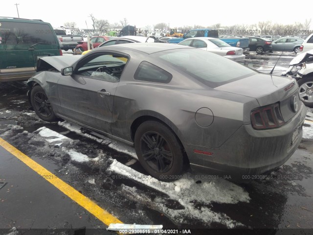 Photo 2 VIN: 1ZVBP8AM2D5267425 - FORD MUSTANG 