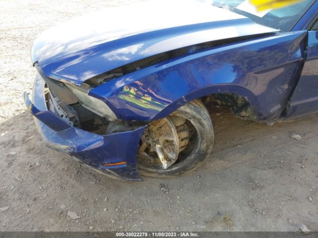 Photo 5 VIN: 1ZVBP8AM2D5271121 - FORD MUSTANG 