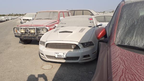 Photo 3 VIN: 1ZVBP8AM2E5232529 - FORD MUSTANG 