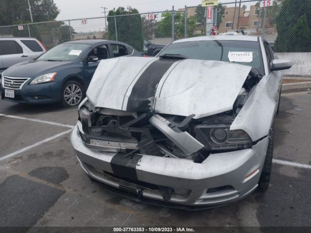 Photo 5 VIN: 1ZVBP8AM2E5254949 - FORD MUSTANG 