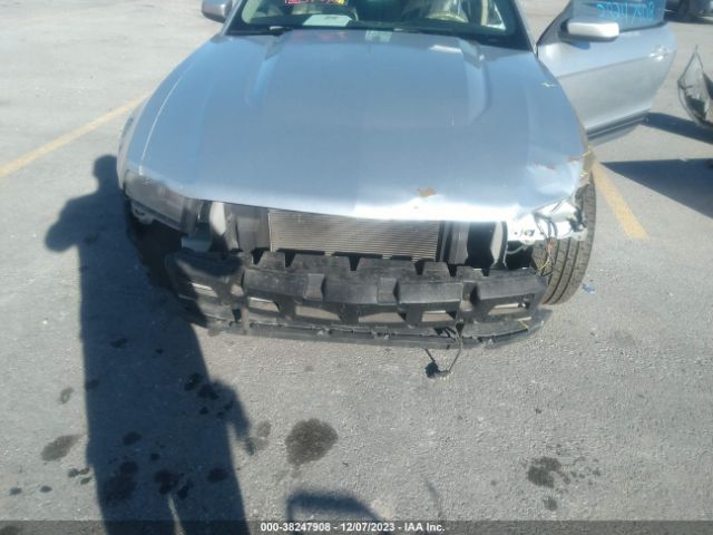 Photo 5 VIN: 1ZVBP8AM3B5111570 - FORD MUSTANG 