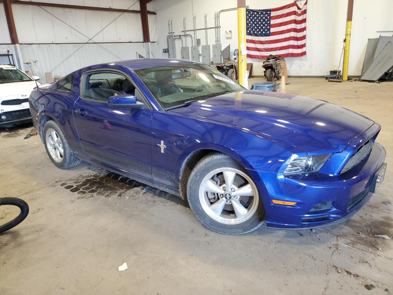 Photo 3 VIN: 1ZVBP8AM3D5240752 - FORD MUSTANG 