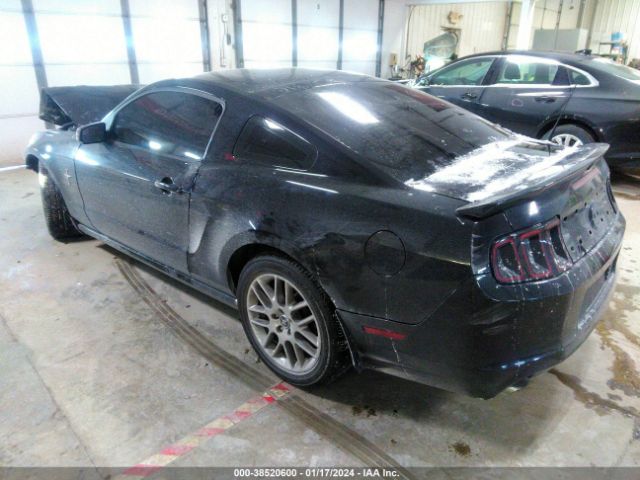 Photo 2 VIN: 1ZVBP8AM3D5256756 - FORD MUSTANG 