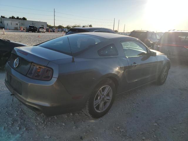 Photo 2 VIN: 1ZVBP8AM3E5250098 - FORD MUSTANG 