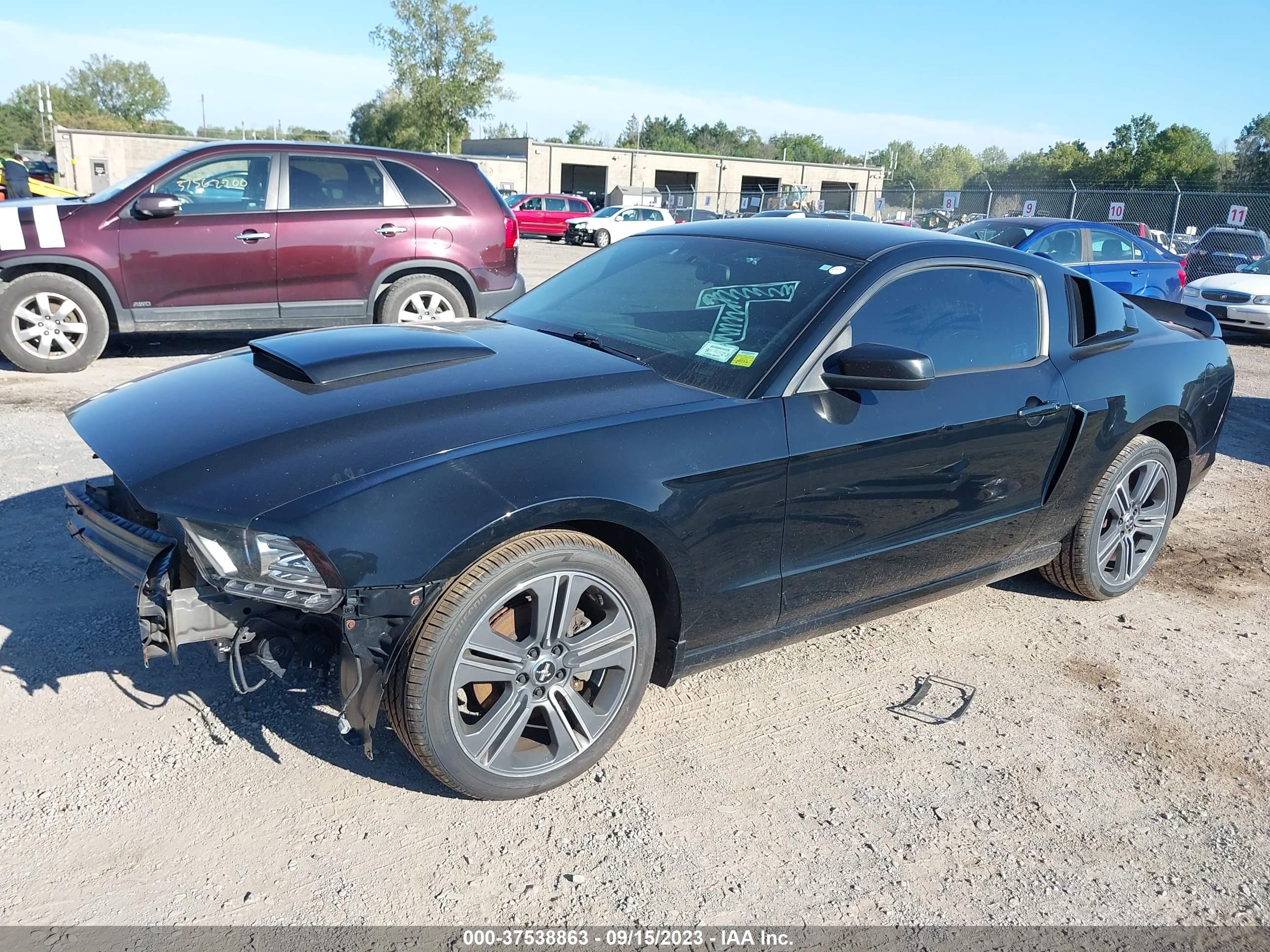 Photo 1 VIN: 1ZVBP8AM3E5290021 - FORD MUSTANG 