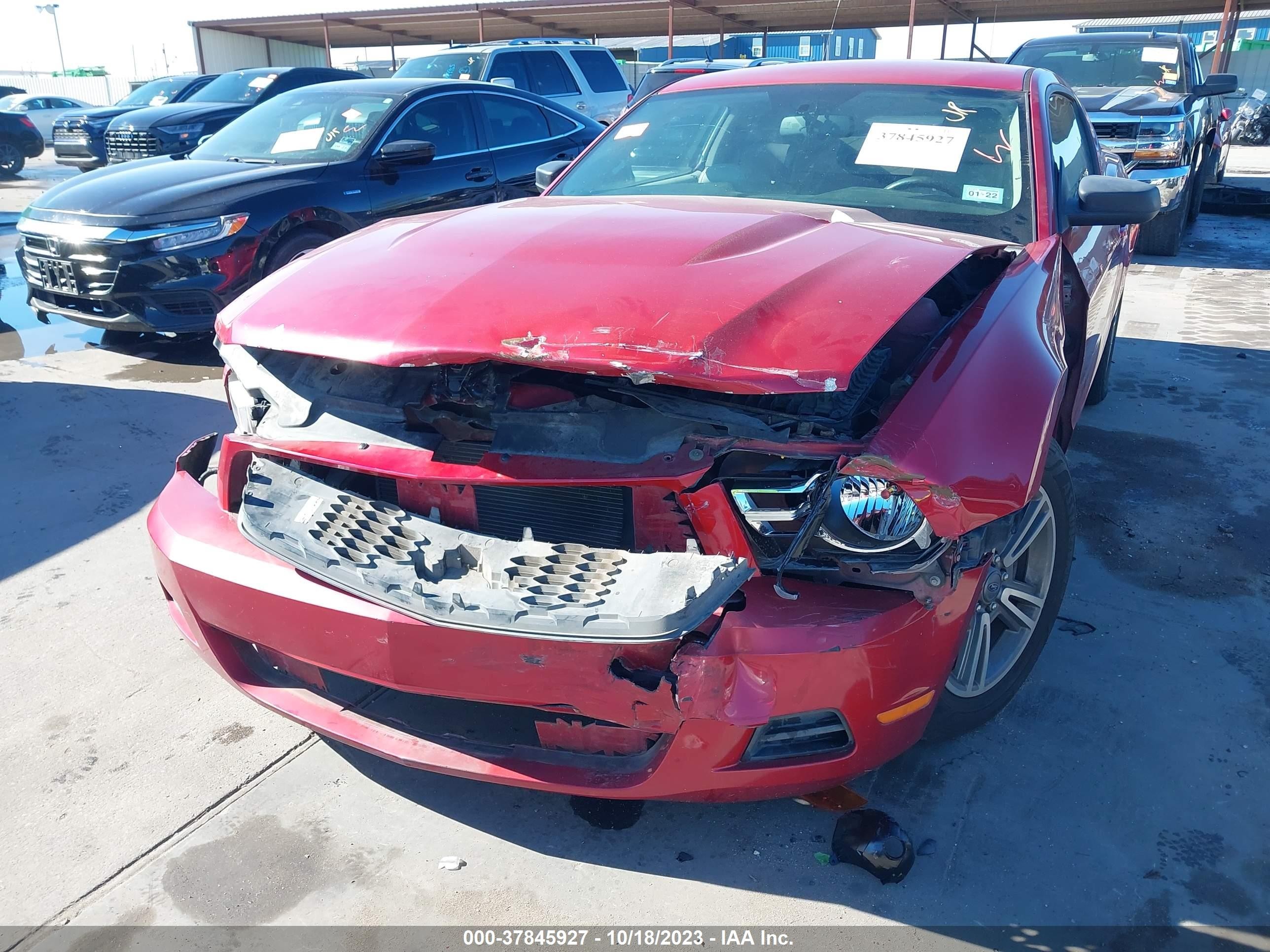 Photo 5 VIN: 1ZVBP8AM4B5162172 - FORD MUSTANG 