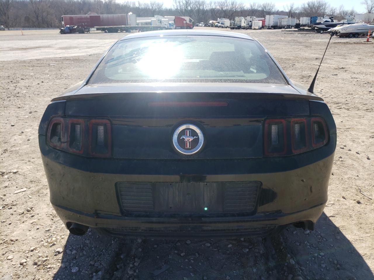 Photo 5 VIN: 1ZVBP8AM4D5232479 - FORD MUSTANG 