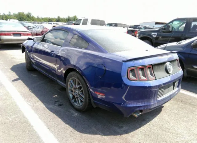 Photo 2 VIN: 1ZVBP8AM4D5243210 - FORD MUSTANG 