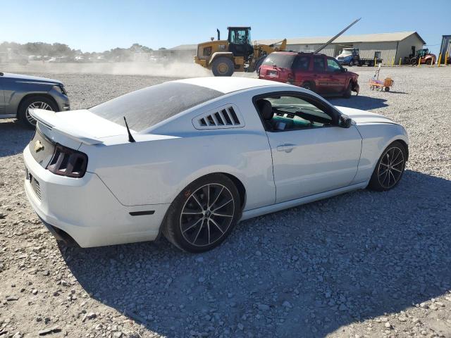 Photo 2 VIN: 1ZVBP8AM4E5221242 - FORD MUSTANG 