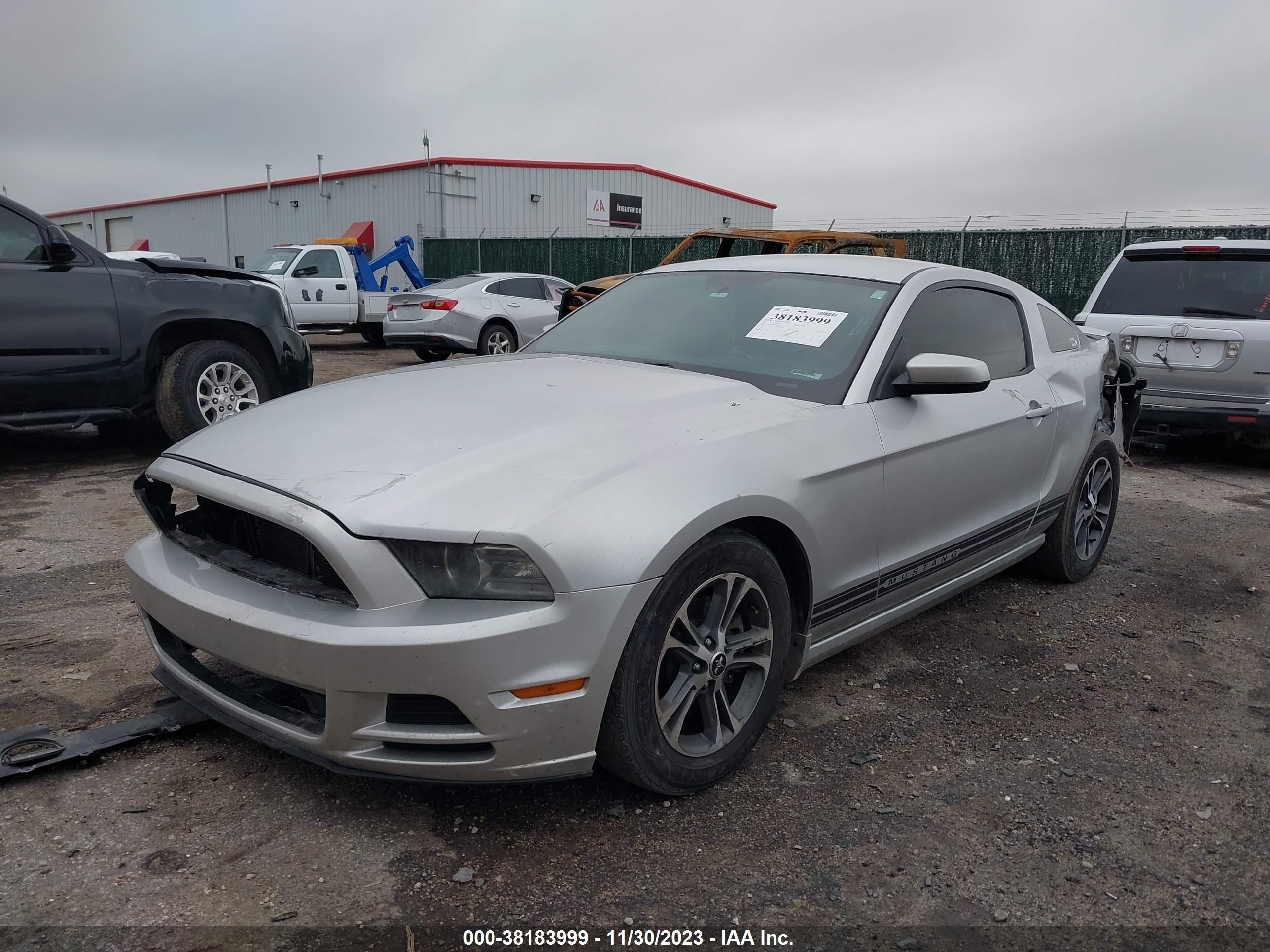 Photo 1 VIN: 1ZVBP8AM4E5300362 - FORD MUSTANG 