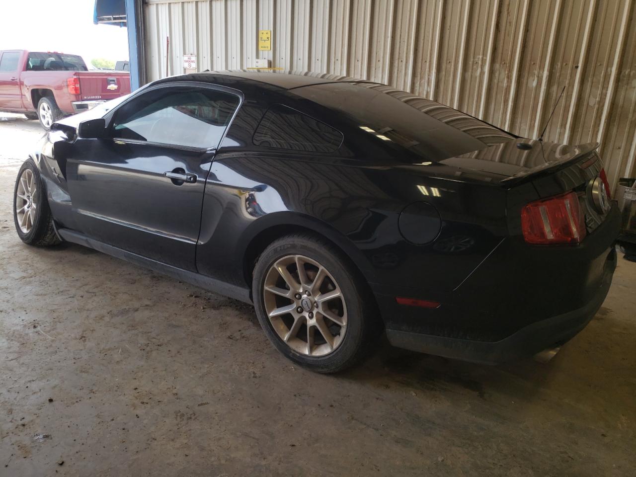 Photo 1 VIN: 1ZVBP8AM5B5103129 - FORD MUSTANG 