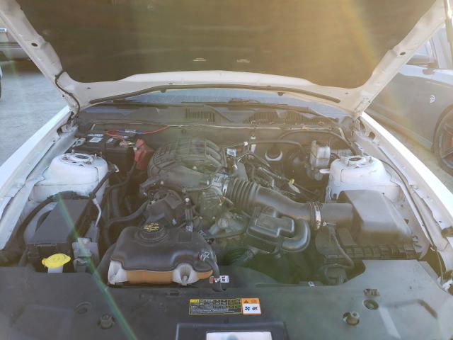 Photo 6 VIN: 1ZVBP8AM5B5122750 - FORD MUSTANG 