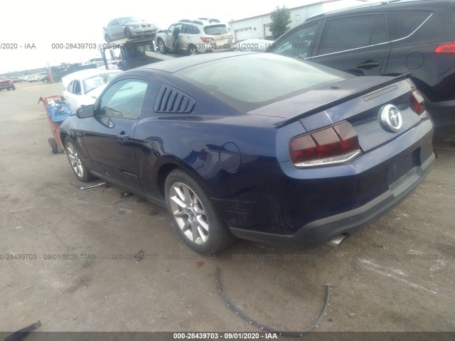 Photo 2 VIN: 1ZVBP8AM5B5130928 - FORD MUSTANG 