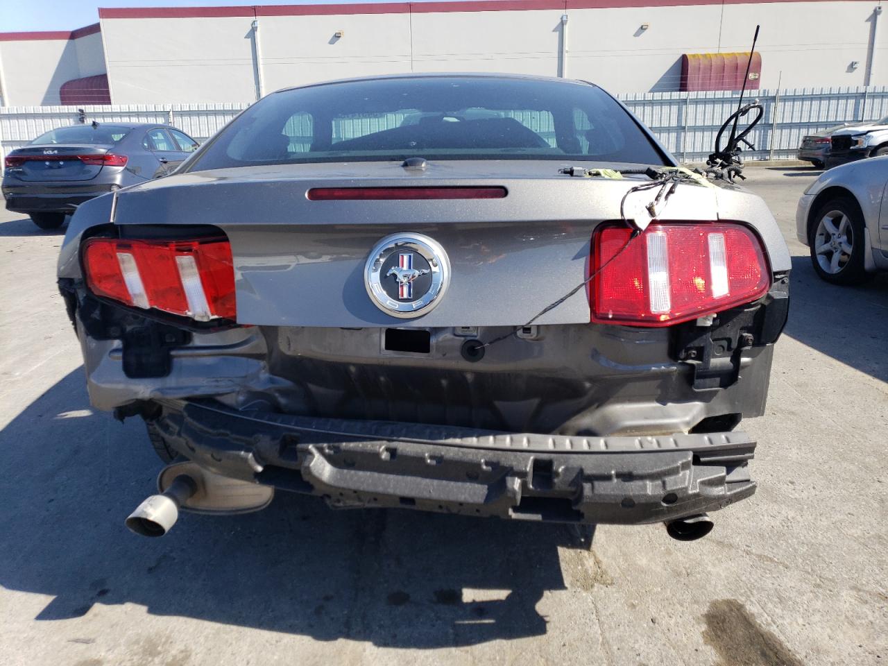 Photo 5 VIN: 1ZVBP8AM5B5157711 - FORD MUSTANG 