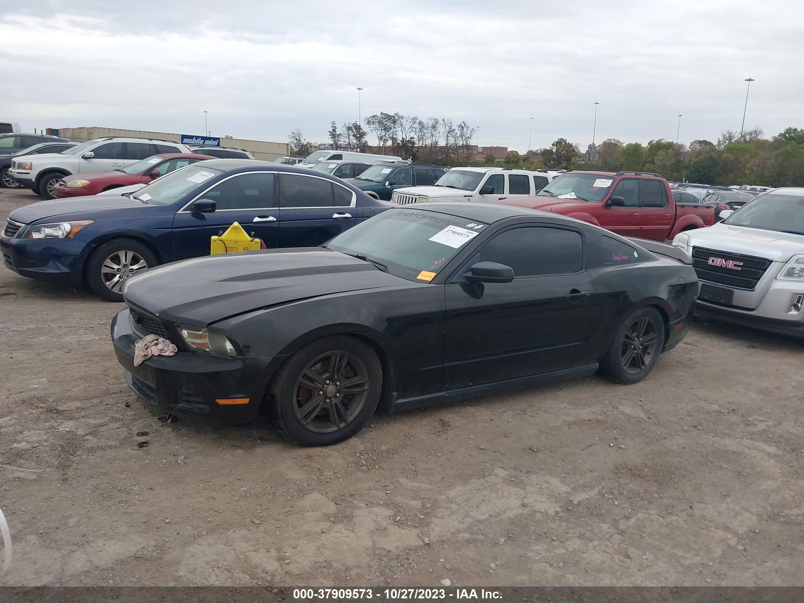 Photo 1 VIN: 1ZVBP8AM5C5211381 - FORD MUSTANG 