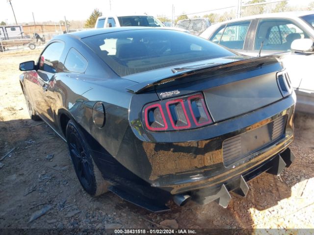 Photo 2 VIN: 1ZVBP8AM5E5207138 - FORD MUSTANG 