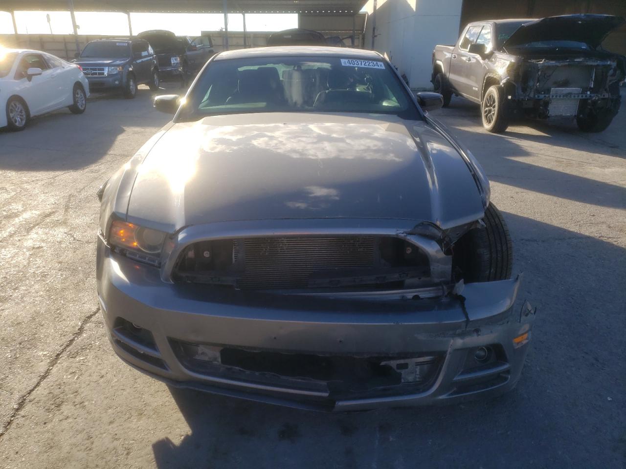 Photo 4 VIN: 1ZVBP8AM5E5325593 - FORD MUSTANG 